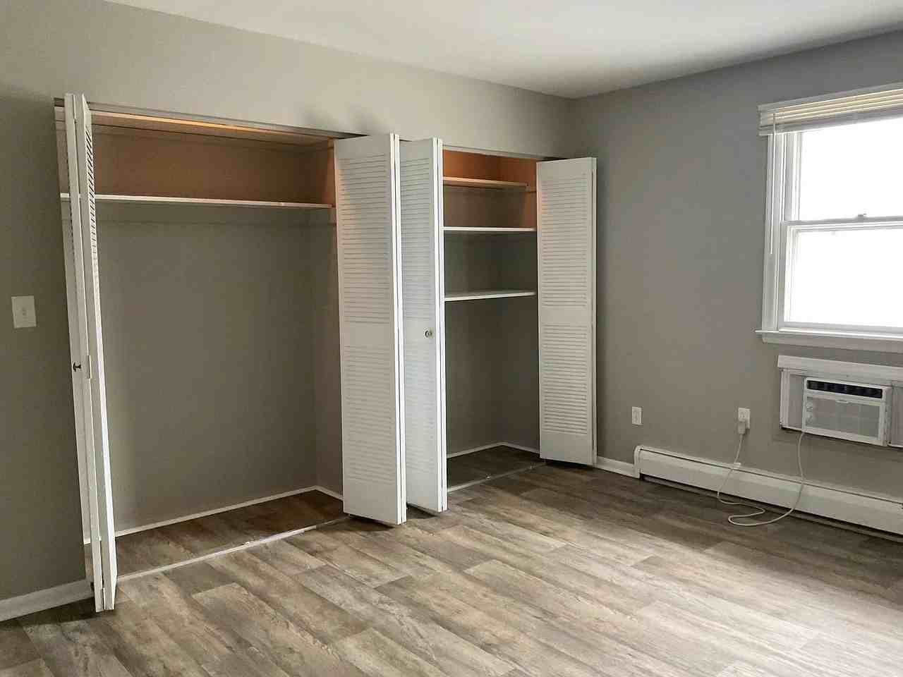 110 Sunset Ave #201 - Photo 6 of 25