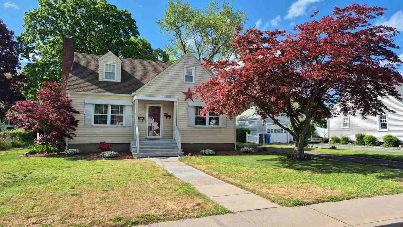 34 Englewood Dr - Photo 3 of 3