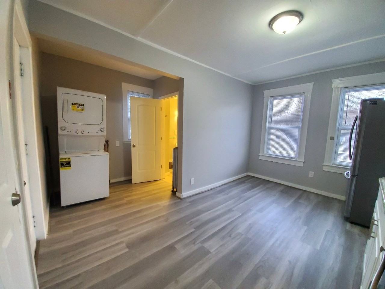 15 Bellevue Ave - Photo 3 of 5