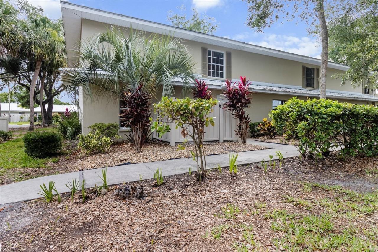 1277 N Seagull Pt #156 - Photo 3 of 16