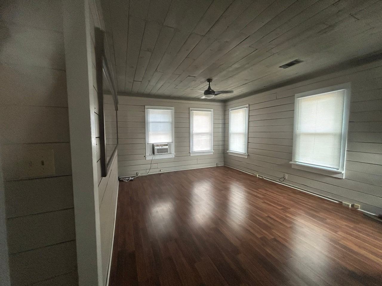 537 Diana St #3 - Photo 2 of 10