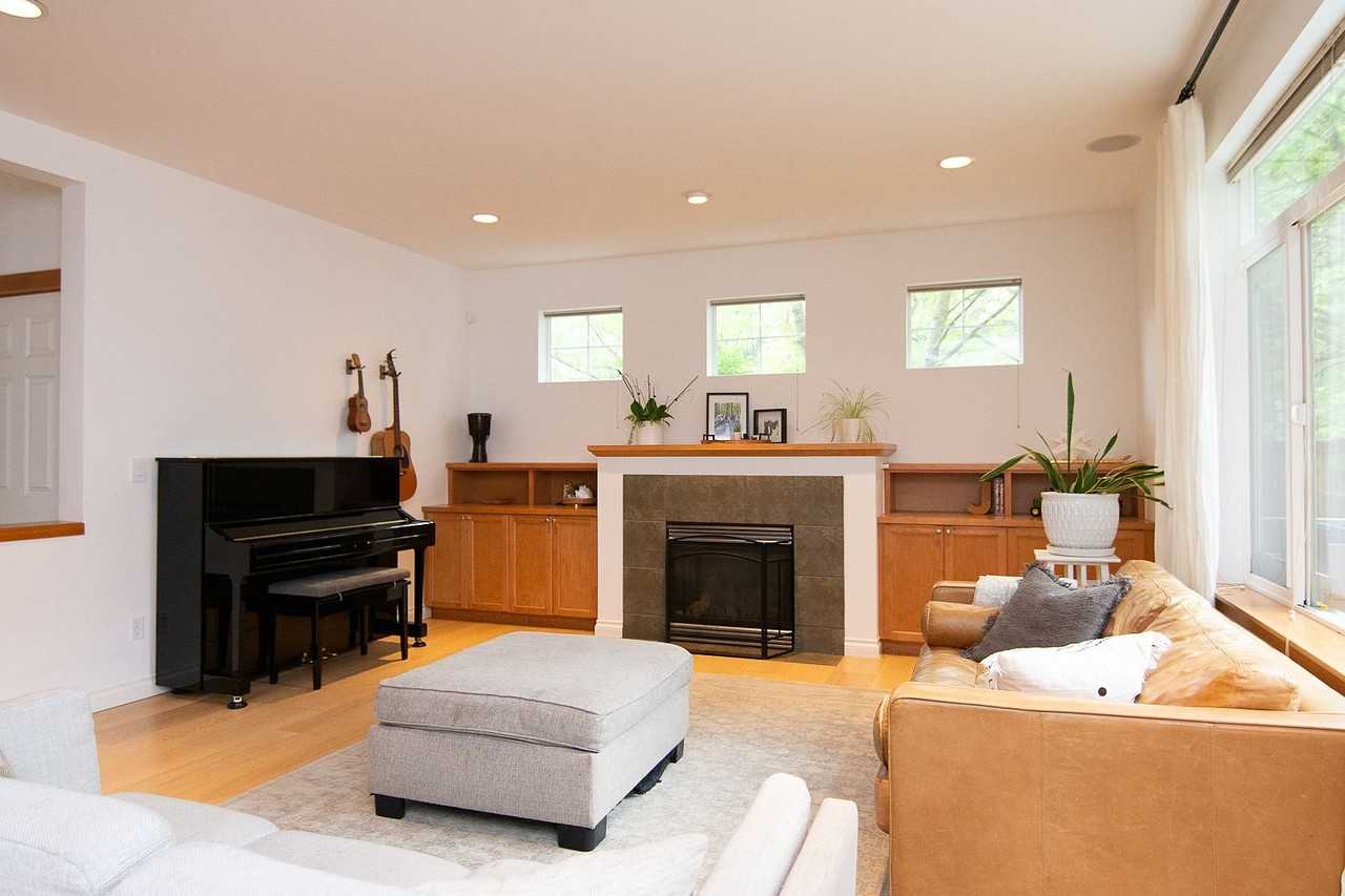 14513 Meridian Pl W - Photo 6 of 20