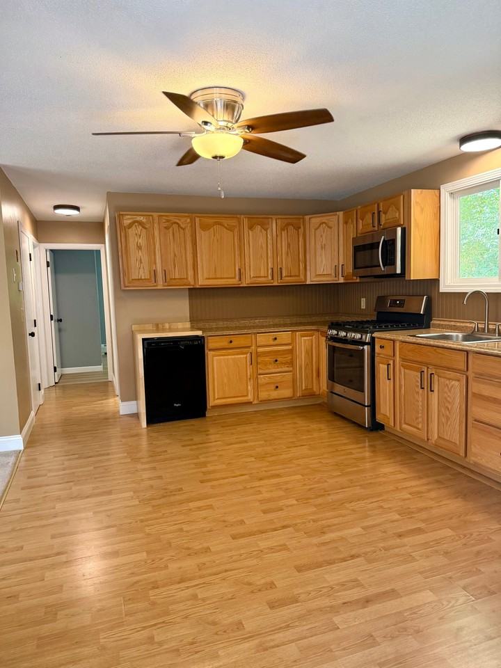 148 Billington St #1 - Photo 3 of 15