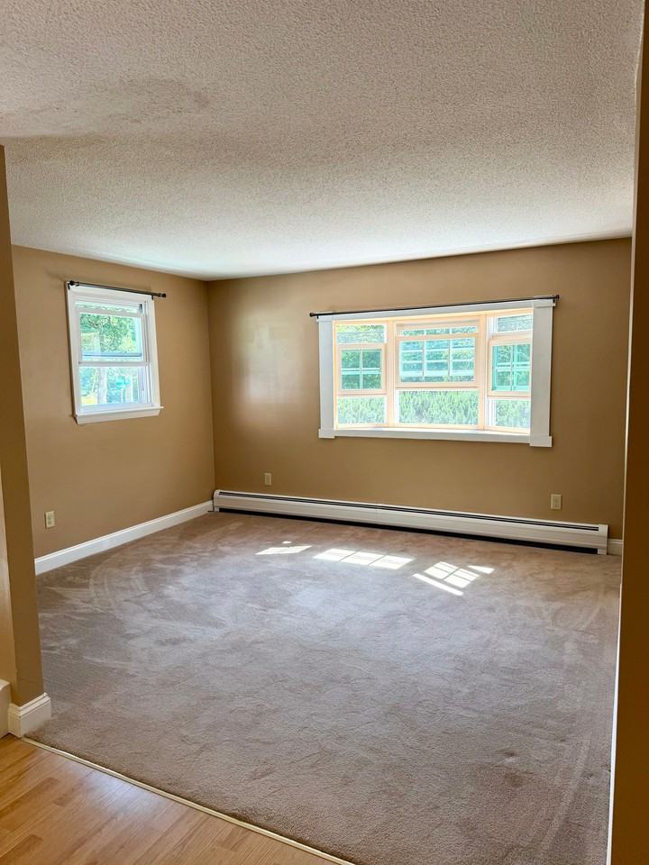 148 Billington St #1 - Photo 5 of 15