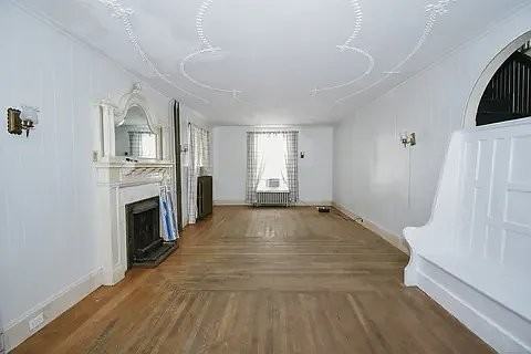 41 S 3rd St #1 - Photo 3 of 10