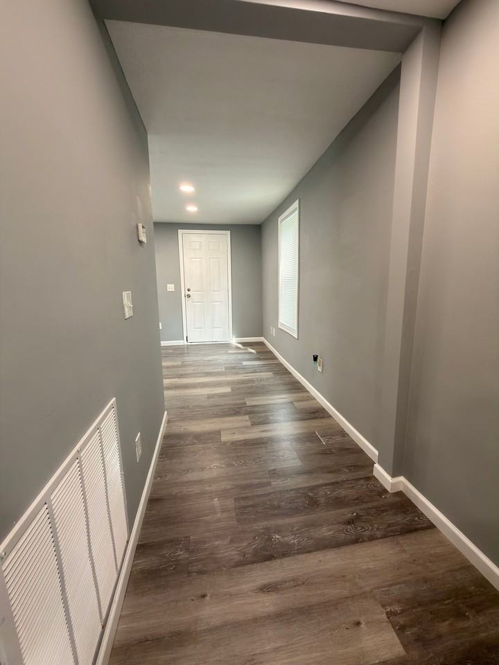 2767 Hiawatha St - Photo 4 of 25