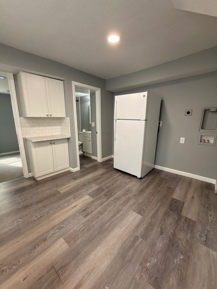 2767 Hiawatha St - Photo 6 of 25