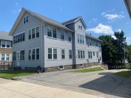 featured image of 4 Ruth St #1