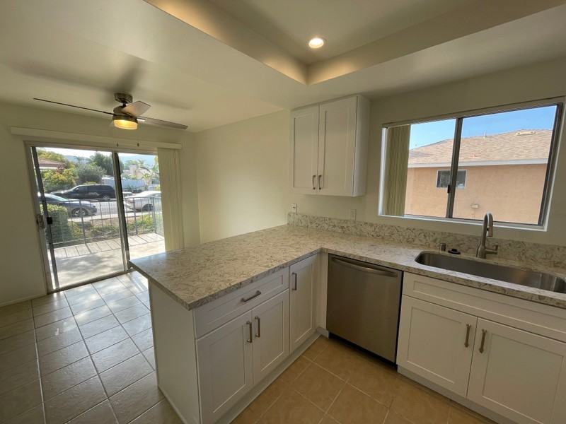 1255 Arcadia Ave #D - Photo 3 of 7