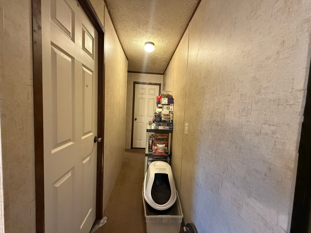 1236 N Oaklane Rd - Photo 4 of 9
