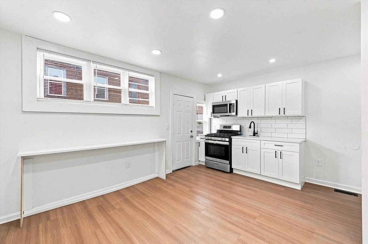 6711 Linmore Ave - Photo 7 of 14