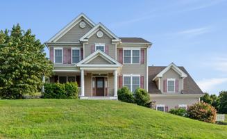 featured image of 5 Rolling Hills Dr