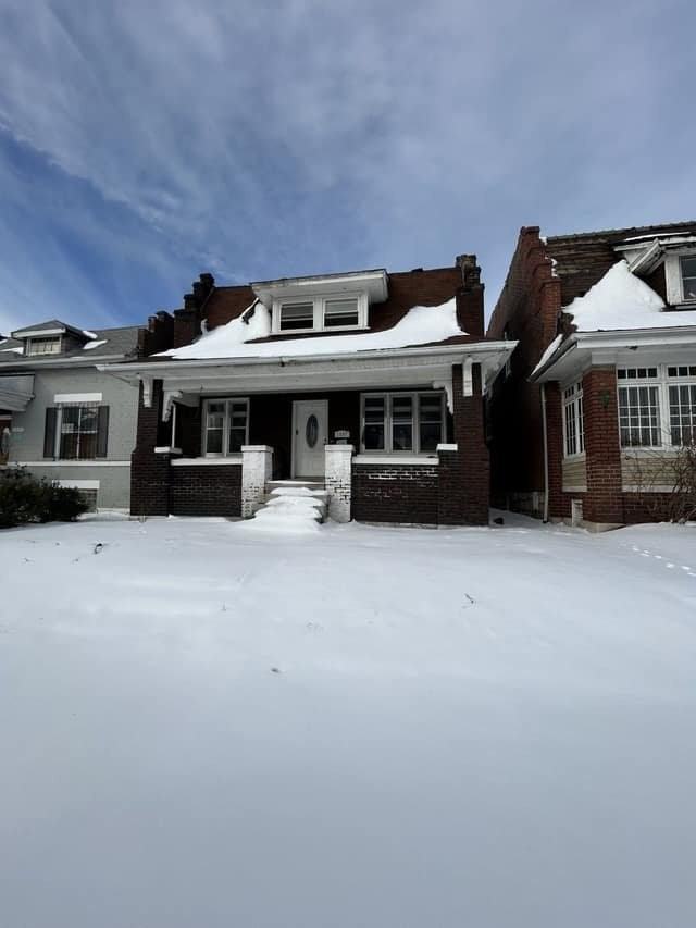 1337 Walton Ave