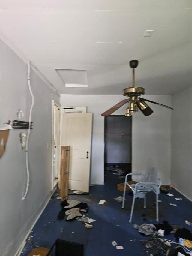 1135 Saint Rose Ln - Photo 4 of 7