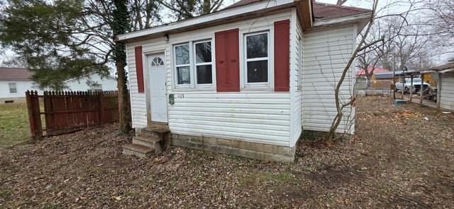 1119 S Brookside Ave - Photo 2 of 15