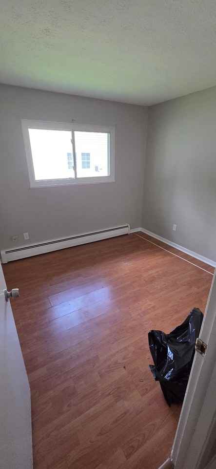 8096 Bellflower Rd - Photo 6 of 7