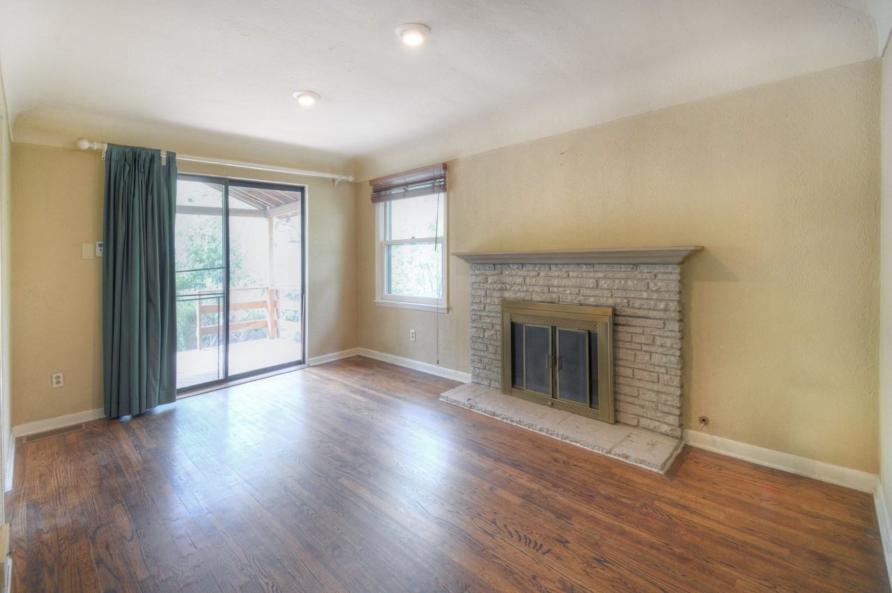 110 W Old Broadmoor Rd - Photo 6 of 15