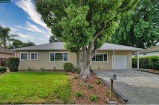 1260 Apple Dr - Photo 1 of 1