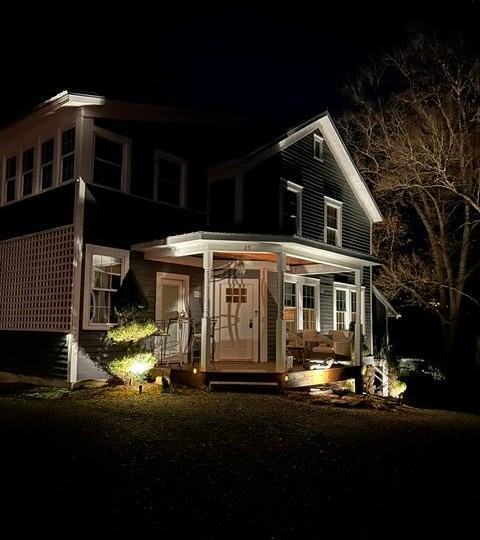 89 Hill St - Photo 4 of 10