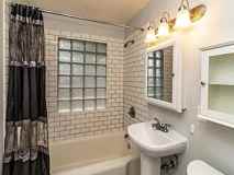1413 Lake St Ne - Photo 1 of 1