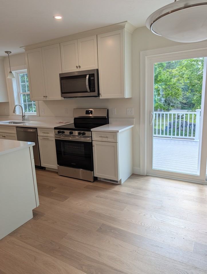 92 Forest St - Photo 5 of 20