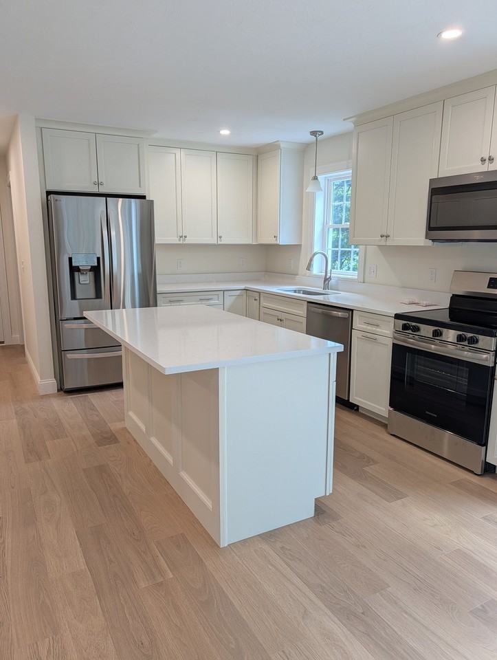 92 Forest St - Photo 6 of 20