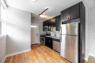 2205 W Eastwood Ave #3W - Photo 1 of 1