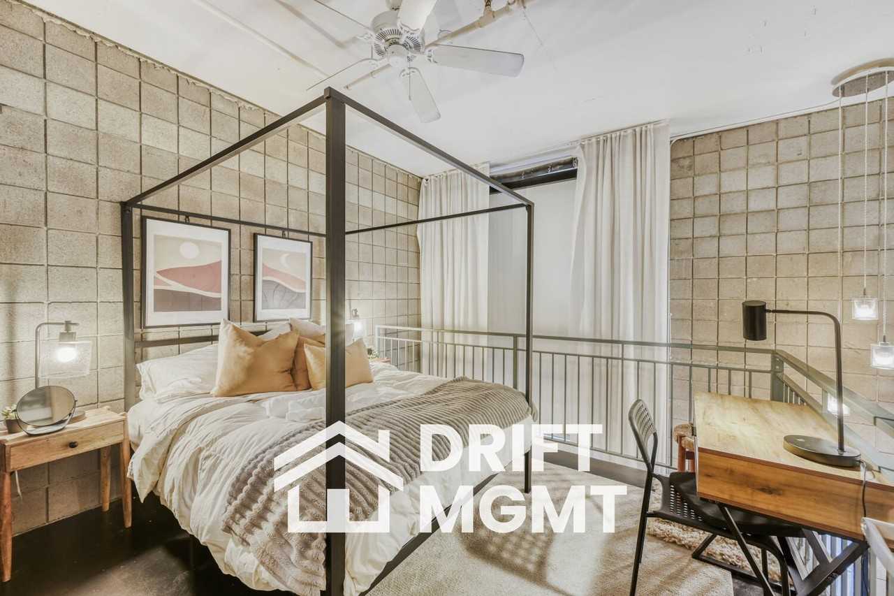 360 W Broadway #414 - Photo 7 of 20