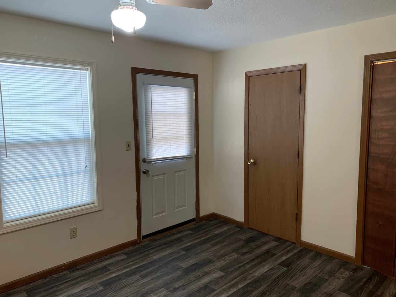4907 Scruggs Station Rd - Photo 7 of 11