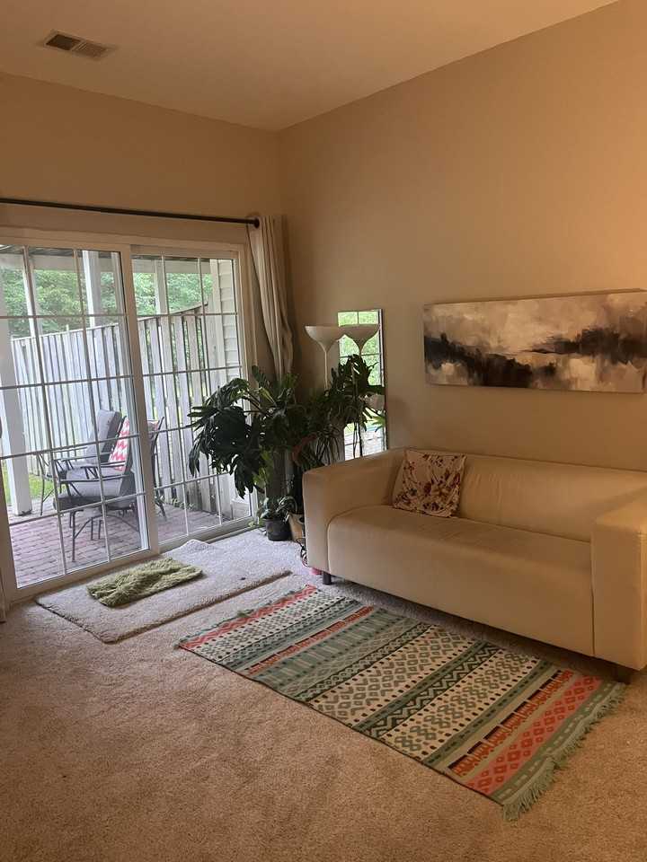 25298 Mcintyre Sq - Photo 5 of 5