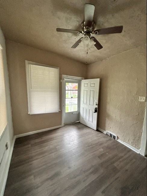 6725 Schofield Pl - Photo 3 of 20