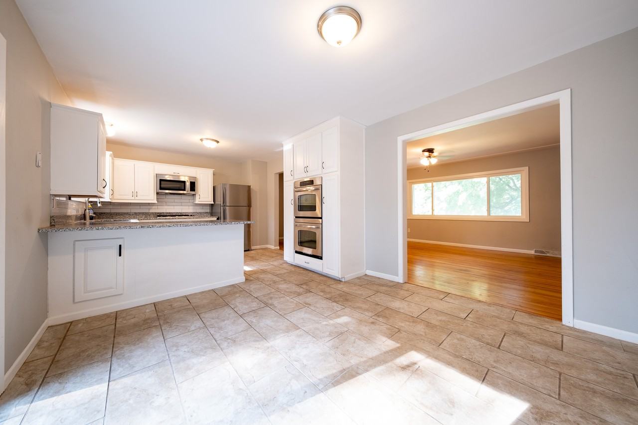 3800 Fernbrook Ln N #1 - Photo 3 of 32