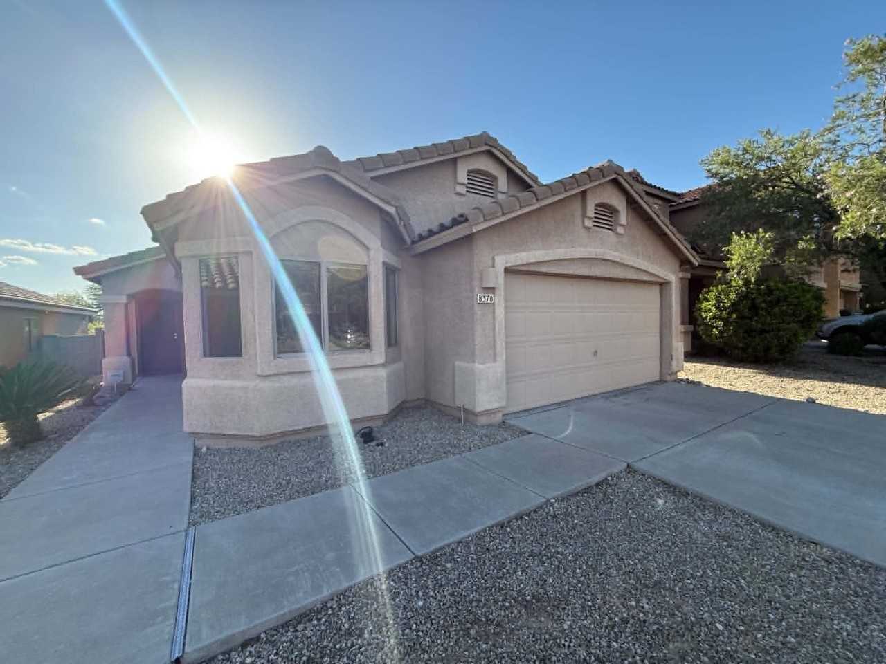 8370 S Hunnic Dr #1 - Photo 4 of 36