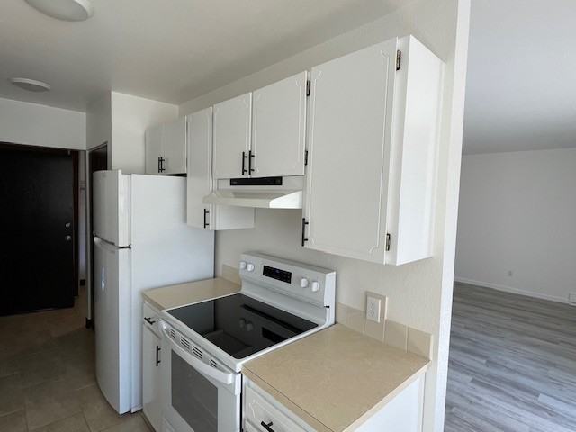 2181 NW Mast PlaceApt. C #2181C - Photo 4 of 31