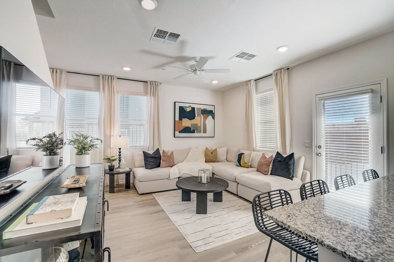 Townhomes at Sunnyside - Photo 3 of 19