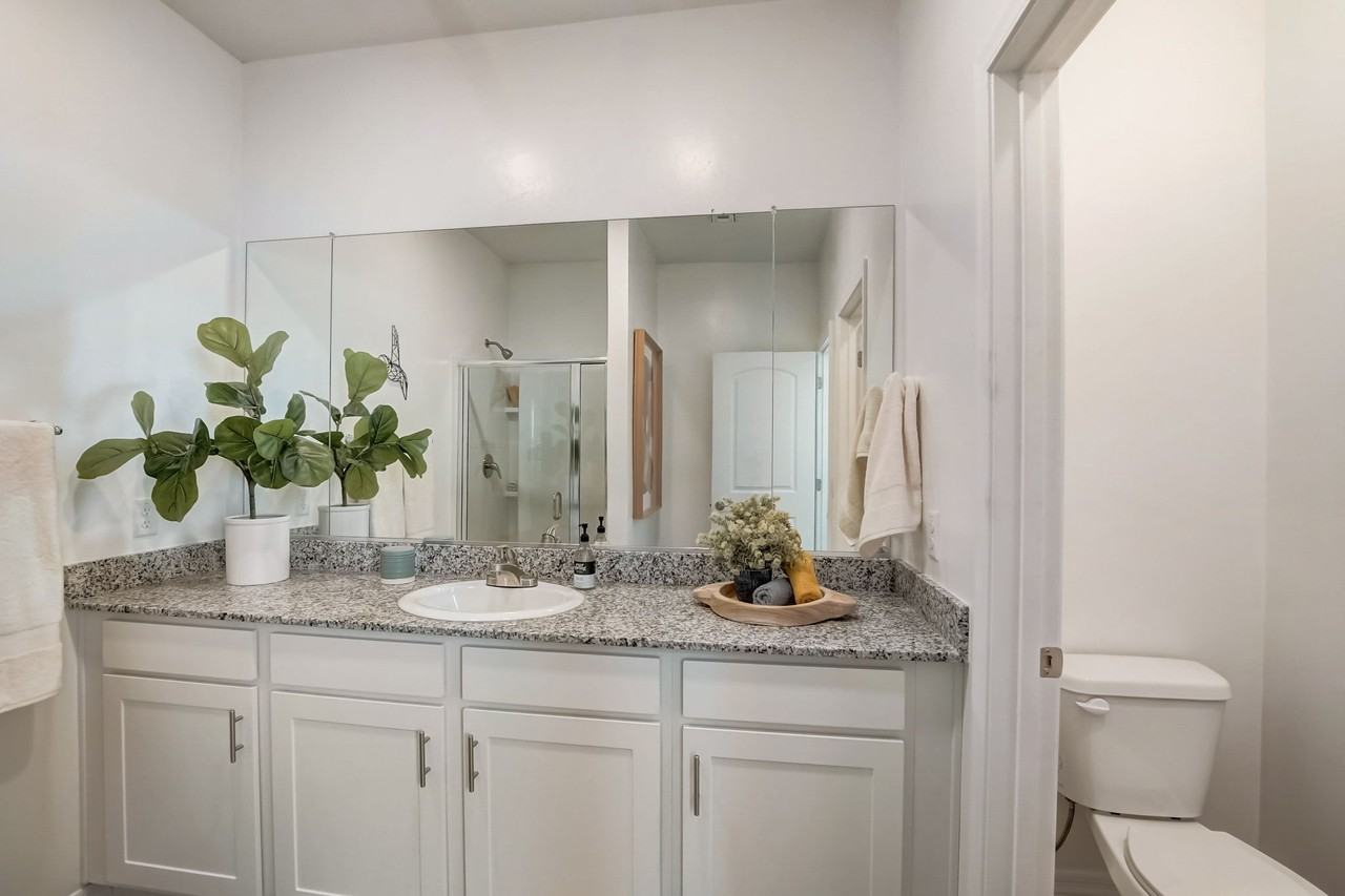 Townhomes at Sunnyside - Photo 7 of 19