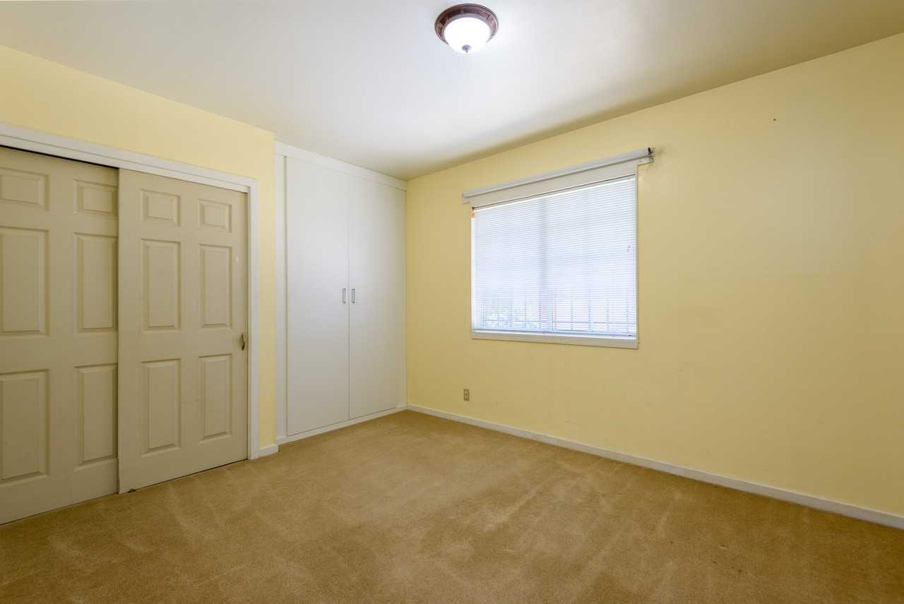 823 Linden Ave #1 - Photo 7 of 11