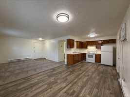 featured image of 400 Burman Ave