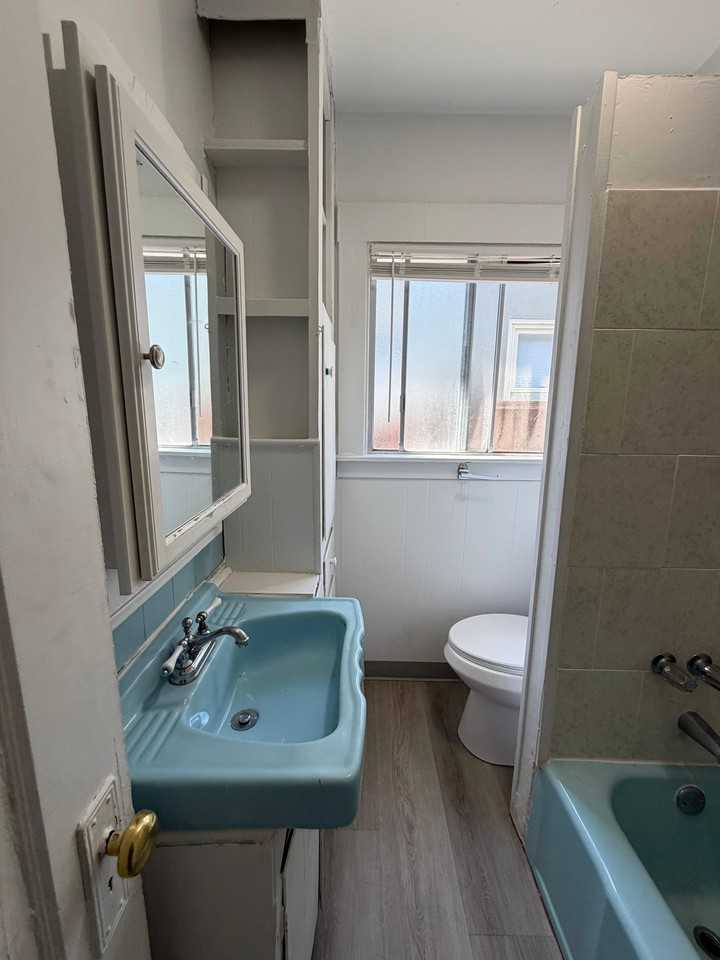 3274 California St #1 - Photo 7 of 16