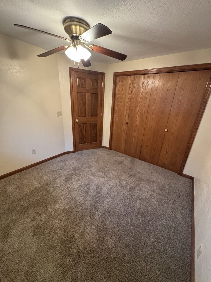 The Preston- 1200 Avenue G - 4 #4 - Photo 7 of 11