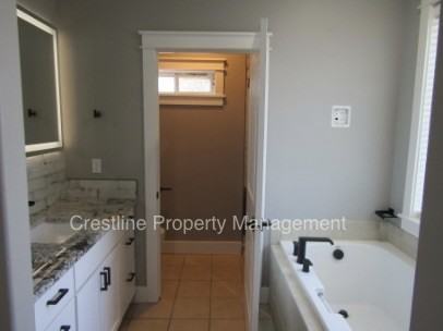 67 Cobblestone Ct #67 - Photo 5 of 14
