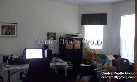 684 Centre St - Photo 3 of 10