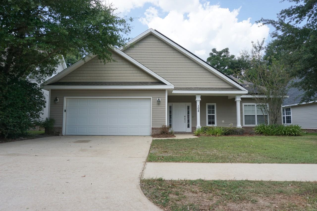 108 Creve Core Dr #1