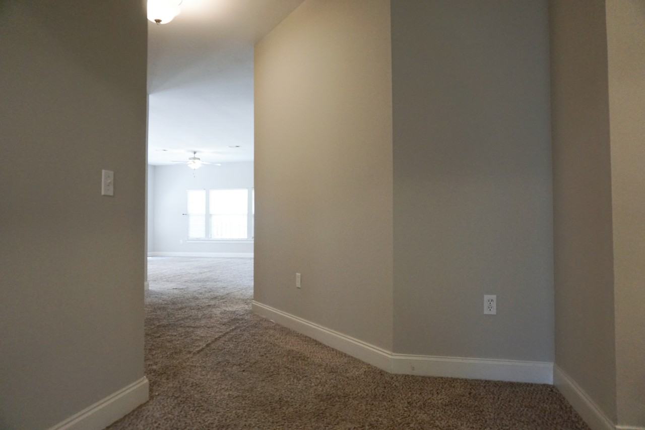 108 Creve Core Dr #1 - Photo 5 of 30