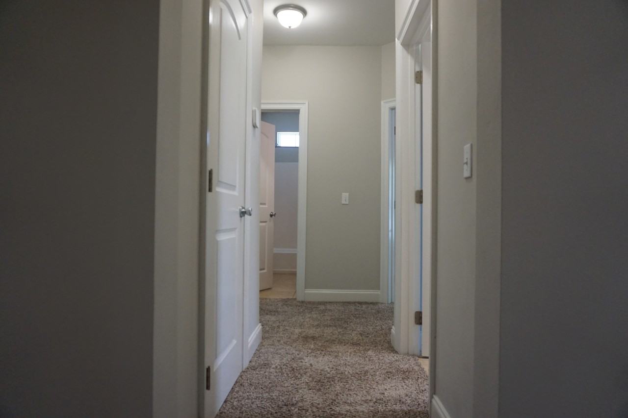 108 Creve Core Dr #1 - Photo 6 of 30
