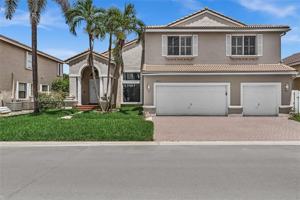 featured image of 3433 Sw 52nd Ct