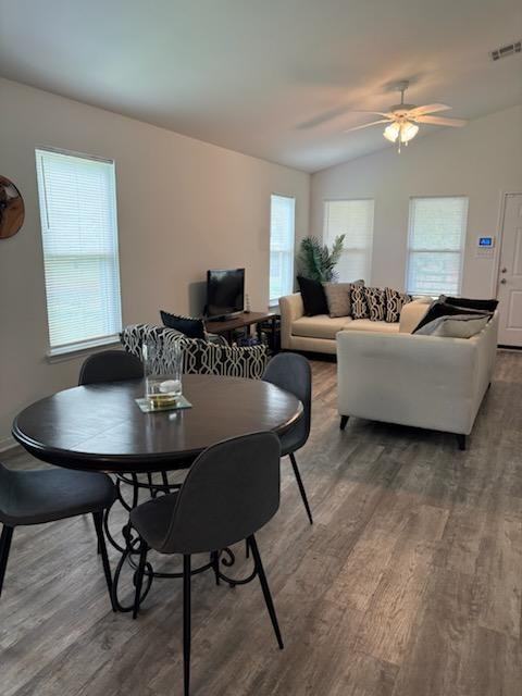 Feliciana Dr - Photo 2 of 8