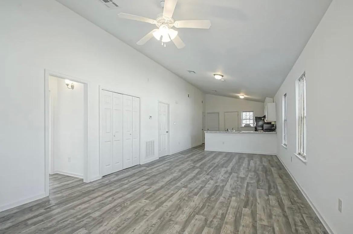 Feliciana Dr - Photo 3 of 8