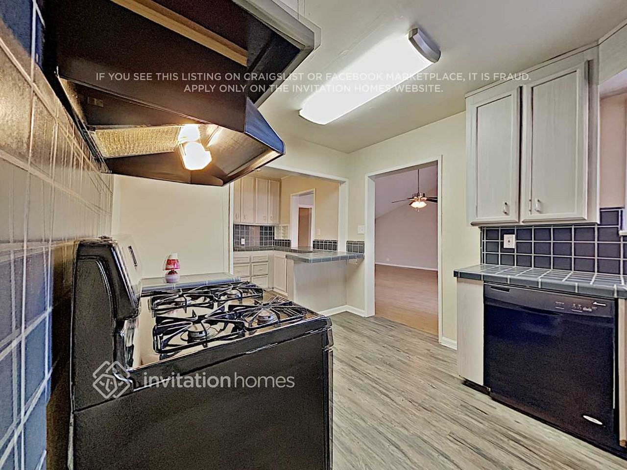 2403 W 129th St - Photo 7 of 15