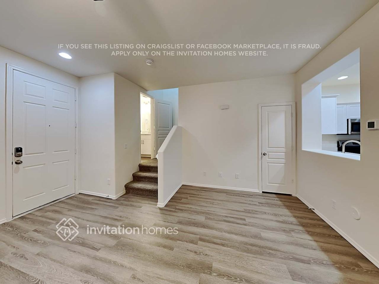 114 E Palomino Dr - Photo 4 of 15